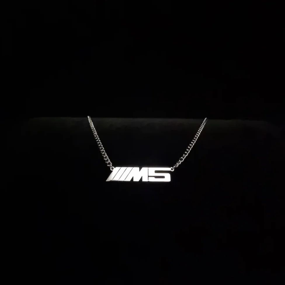 M5 Kolye