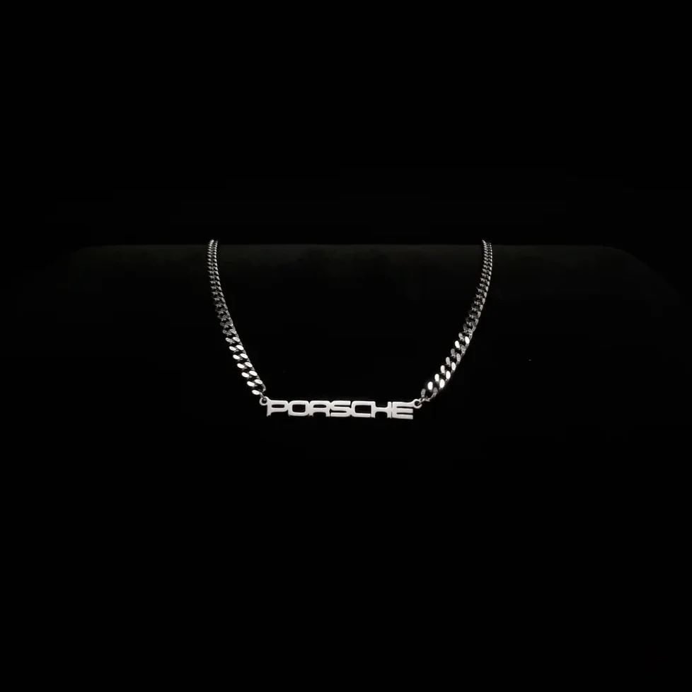 Porsche Kolye